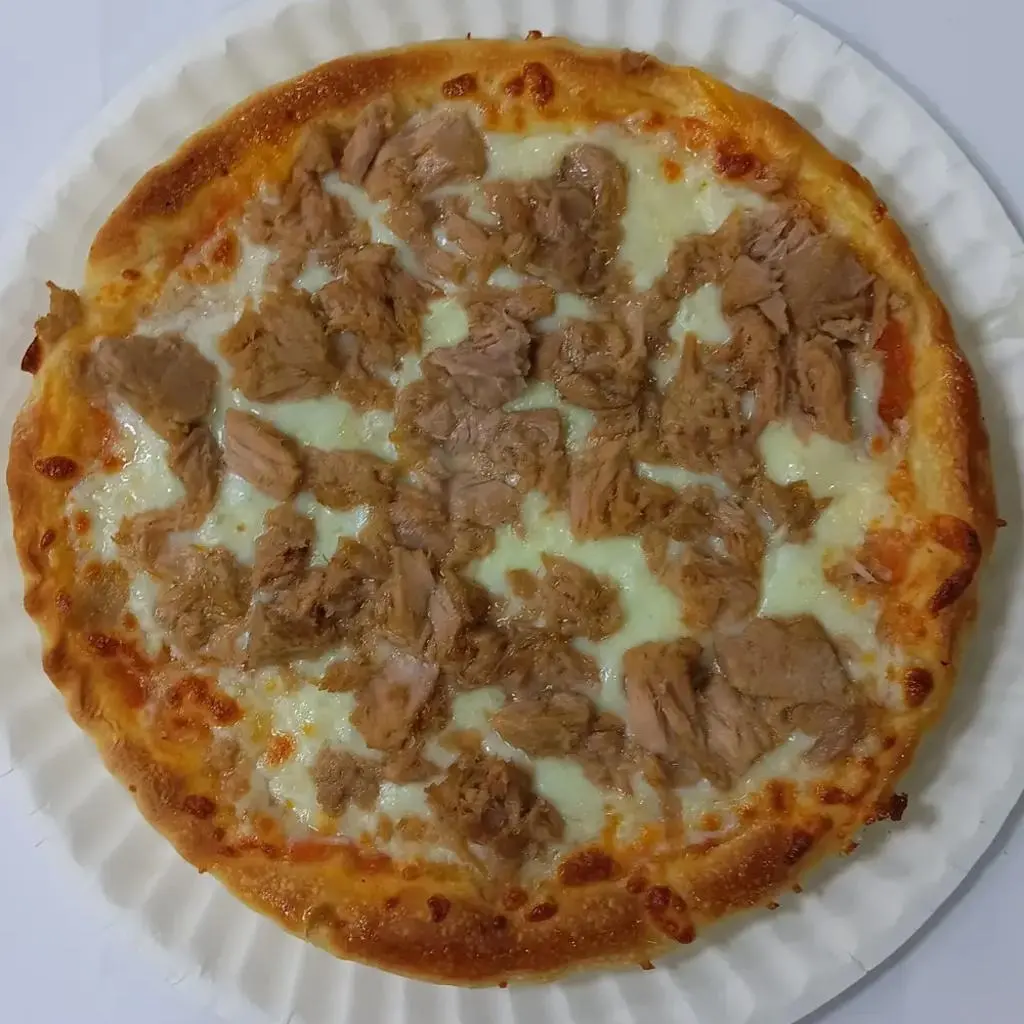 Tuna Pizza